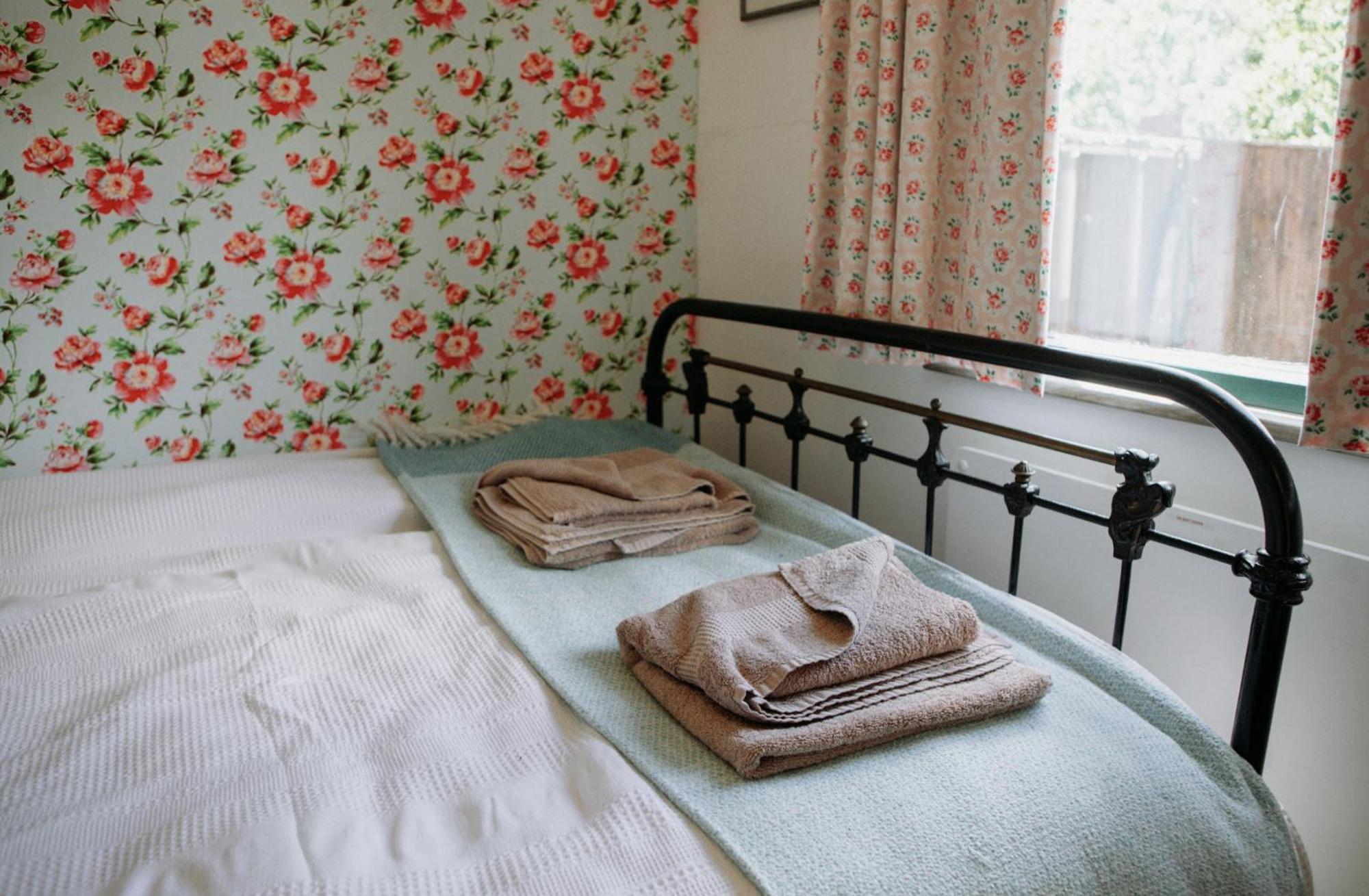 Truly Kentish Holiday Lets Teynham Zimmer foto